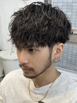 フィフス(fifth) 原宿ツイストスパイラルパーマメンズパーマラウンドマッシュ黒髪