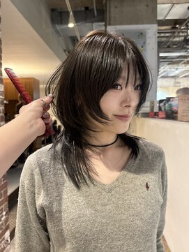 ノラ ヘアーサロン(NORA HAIR SALON) ハッシュカット顔まわりレイヤー赤み消しオリーブブラウンカラー