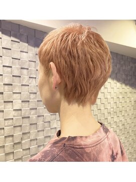 ヘアリゾート バルボア アイランド(hair resort Balboa Island) ベリーショート×オレンジベージュ