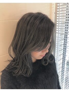 ヘアーアンドメイク キュアー(hair&make cure) 肩下ミディアム
