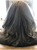 グレージュカラー毛先パーマ