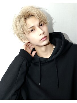 リップス 表参道店(LIPPS) ハイトーンセンターパート【レンウィービー】