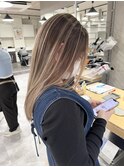 【ハイライト】ベージュハイライトバレイヤージュ白髪ぼかし