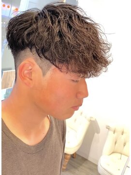 ノア(Noah) ツイストスパイラル/ツイストパーマ/スパイラルパーマ/学割U24