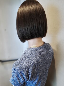 ヴァラ(VOILA) タッセルボブ