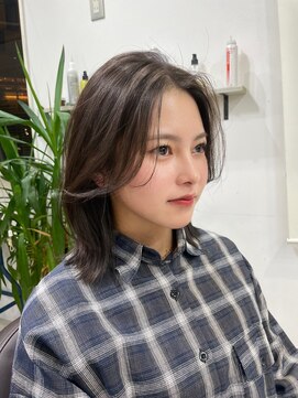 アイズ 横浜(IS) 横浜/mikiya指名/ミディアムヘア/顔周りカット