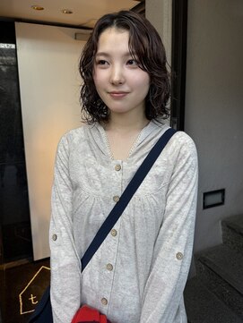 テテ ニコ(tete nico) ミディアムレイヤーパーマ/ブラウン/地毛風/暗髪/ボブ/オリーブ