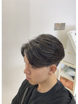 エッジ(EDGE) 大分メンズ毛流れニュアンスフェザーパーマ刈り上げショート