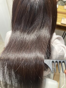 ブラウン大人ツヤ髪カラー