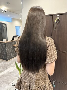 ストレートスタイル/艶髪/髪質改善/縮毛矯正/表参道/青山/外苑前