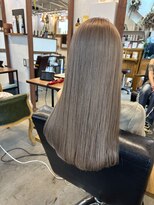 アイノベル(‘Inovel’)&nbsp;デザインカット＋oggiottoトリートメント