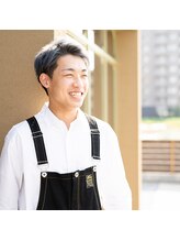 シミズヘアー(SHIMIZUHAIR) 安冨 奈央人