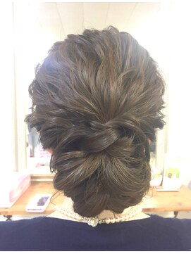 ヘアアンドメイク ゼン ヨコハマ(Hair&Make ZEN YOKOHAMA) 【ZEN横浜関内】波ウェーブアップのアレンジ