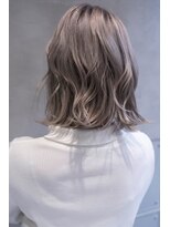 ロジッタ(ROJITHA)&nbsp;【ROJITHA】シルキーグレージュ×ウェーブカール