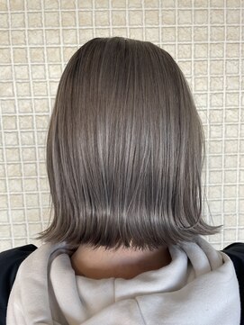 ヘアサロン アプリ(hair salon APPLI) 切りっぱなしボブ ミルクティーベージュ