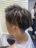 アイズ(Aizu)&nbsp;【Aizu 蒲原】ショート　アップバング　ツーブロック　刈り上げ