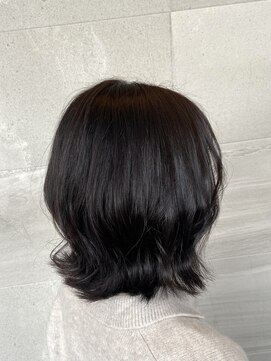 サロン Salon アイ アート 暗髪カラー