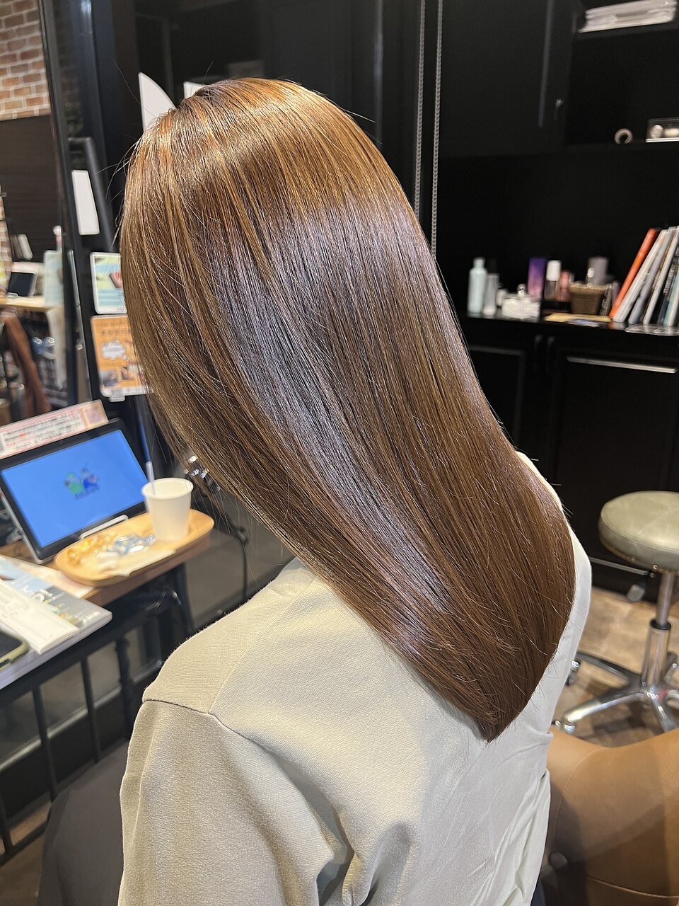 ★注目★次世代型トリートメントでぷる艶髪♪カット×カラー×トリートメント