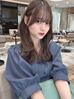 アフロート ルヴア(AFLOAT RUVUA)&nbsp;小顔似合わせカットフェミニンロングレイヤーラテカラー