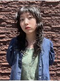 濡れ感ウェーブ×オン眉バング