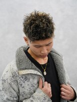 クロムトウキョウ ザ バーバー ネオン 新宿店(CHROM TOKYO the Barber ne/on)&nbsp;スパイキーショート！
