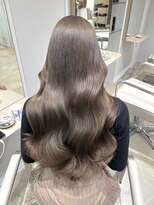 ジーナ 渋谷本店(Zina)&nbsp;ブリーチなしで出来るミルクティーベージュ【Shion】