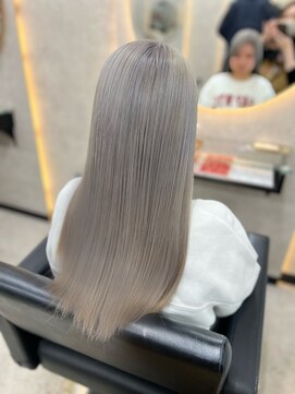 ルノン シェリー(LUNON cheliy) 黒髪クラゲヘアーオリーブグレー小顔ココアベージュ