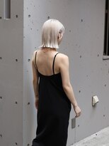 ウロ(ulo)&nbsp;white blond × bob