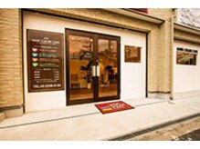 ヘアカラーアンドトリートメント専門店 ヘアカラーカフェ 神崎川店 (HAIR COLOR CAFE)の雰囲気（南側ホーム沿いにございます）