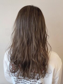 ジェイエルビー(JLB) 【JLB・Yuu】ナチュラルハイライトカラー