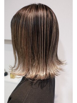 ケートゥレス(K-tres) ♪イルミナカラーサファリ♪バレイヤージュ