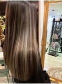 透け感エアタッチバレイヤージュ×ストレート艶髪ロングヘア