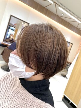 アース 大分セントポルタ店(HAIR&MAKE EARTH) クビレショートヘア