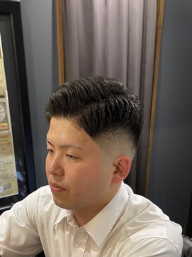 銀座 シノ 本店(shino) 七三フェード