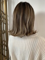 プラスシー(+C)&nbsp;ワンカラーから脱白髪染めで地毛ハイライトへ/白髪ぼかし/40代