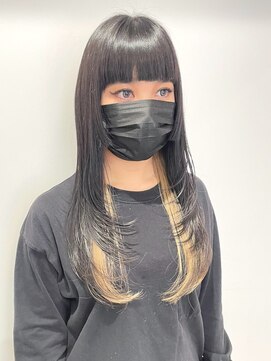 キャパ セントラル 天神 大名店(CAPA central) レイヤーカット 姫カット ブラック×ベージュ インナーカラー