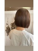 ぱつっとボブ