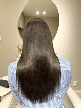 ランリ 名古屋名駅(ranri) ツヤ髪レイヤー【アッシュ】