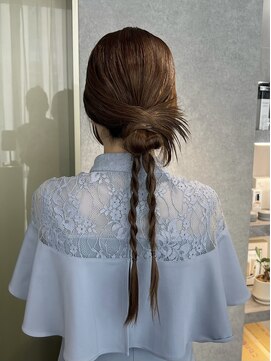 リラス 博多(rilas) 個性派ヘアセット　タイトめ