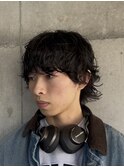 フェザーパーマグレーブルーカラー刈り上げショートバング