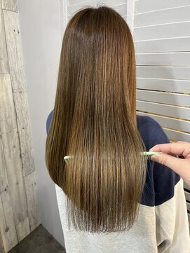 ロア ヘアーコーディネート 三条烏丸店(LoRE hair coordinate) 髪質改善/ストレート/艶髪/レイヤーカット