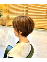 チリンバイロストシティー(Chillin by LOSTCITY)&nbsp;くびれショートボブ