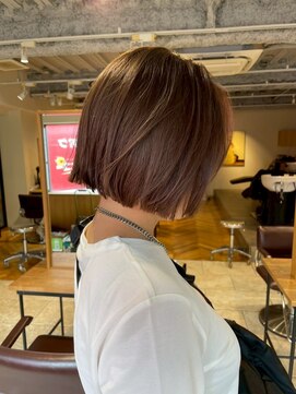 ムード(MOOD,) 暗めカラー/グランマッシュ[レイヤーカット/髪質改善/銀座]