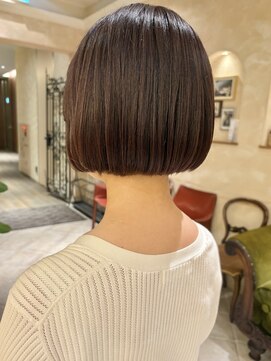 ビュートリアム265(BEAUTRIUM 265) ★切りっぱなしボブモーブブラウン赤みなし秋冬カラー銀座20代