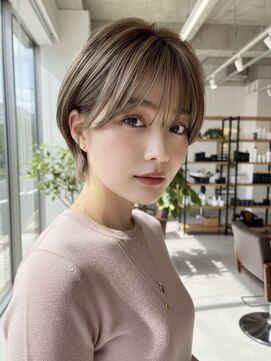 ミー 岡崎(mii) 【mii岡崎】丸みシルエットショートボブ