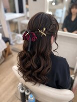 マカリィ 上野御徒町店(Makalii)&nbsp;編み込みハーフアップ