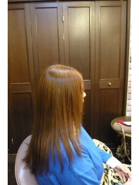 ルーネラパン(LUNELAPIN) 疎水トリートメントカラー　セミロングストレート