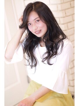 ハーツスタンダード(Hearts Standard) 【黒髪×ラフウェーブ2ndネイビーカラーフレンチボブ】の秘密♪