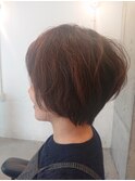 ショートボブ