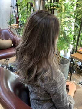 ロダット 横浜(LODAT by little) 3Dハイライト×モノグレージュ【LODAT横浜】